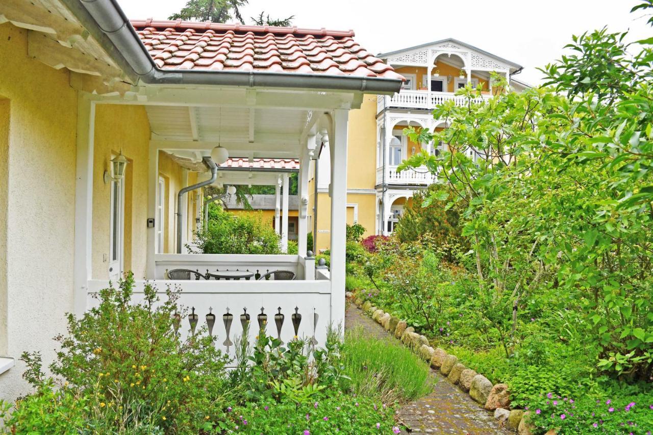 Deb 043 Ferienwohnungen Im Ostseebad Goehren Landhaus Luaran gambar