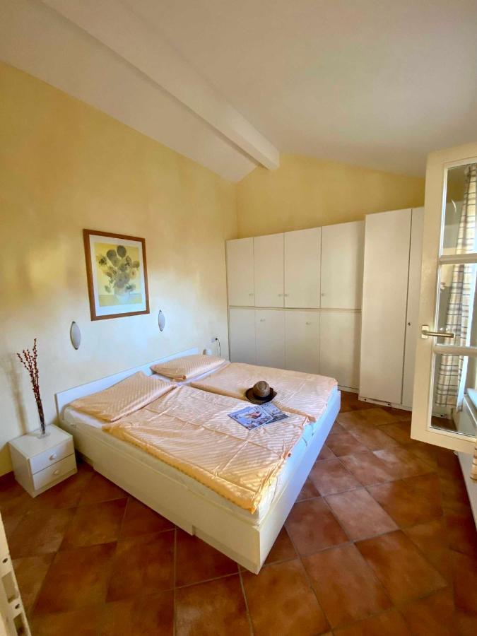 Deb 043 Ferienwohnungen Im Ostseebad Goehren Landhaus Luaran gambar