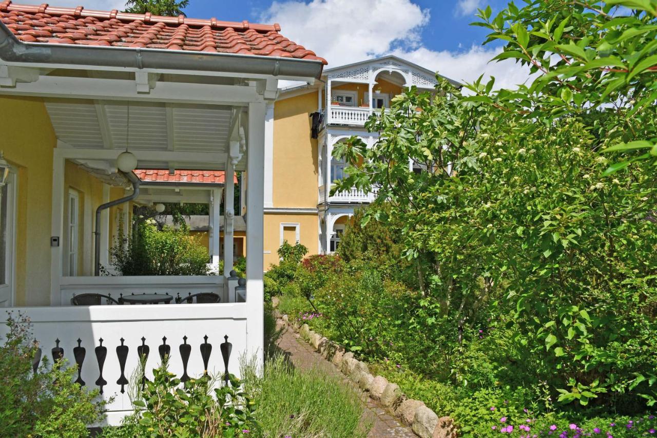 Deb 043 Ferienwohnungen Im Ostseebad Goehren Landhaus Luaran gambar