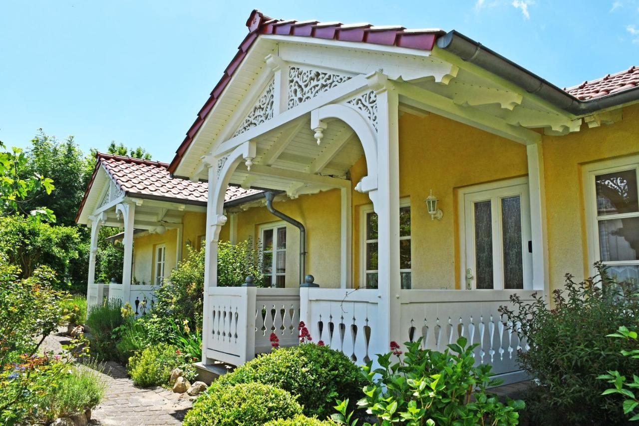Deb 043 Ferienwohnungen Im Ostseebad Goehren Landhaus Luaran gambar